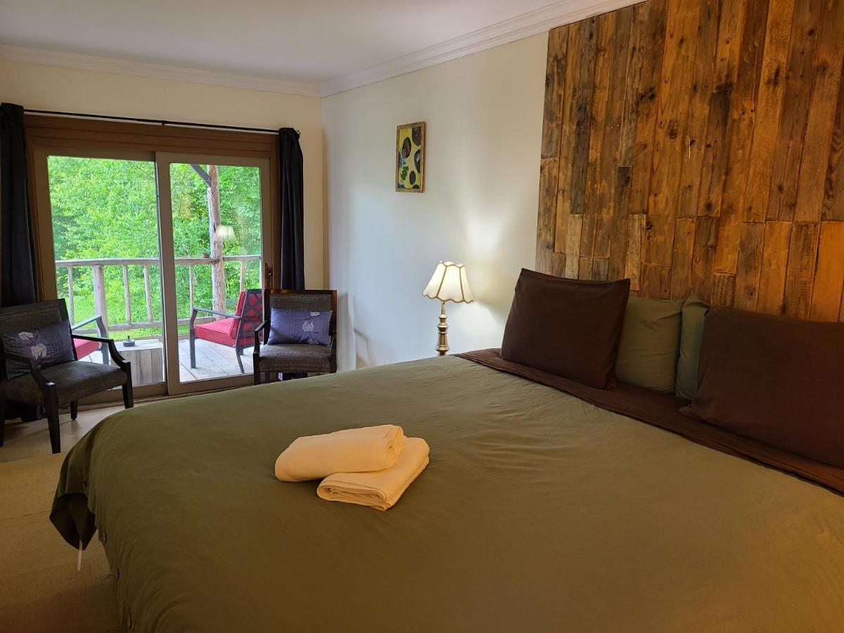 Le Lodge Du Lac Saint-Faustin Exterior foto